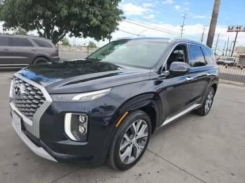 Photos of 2021 Hyundai Palisade Limited for sale in El Paso, TX at RightDrive - El Paso
