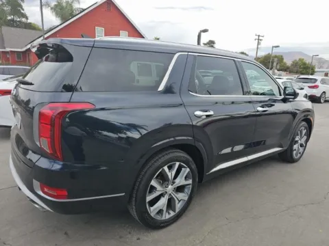More photos of 2021 Hyundai Palisade Limited at RightDrive - El Paso, TX