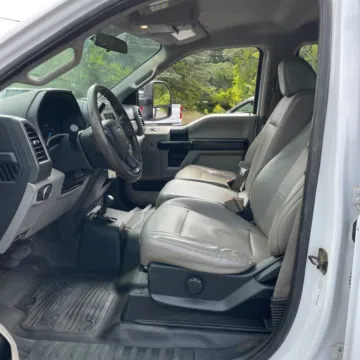 More photos of 2019 Ford F-550SD XL at RightDrive - El Paso, TX