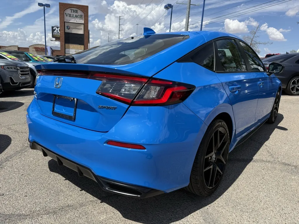 2024 Honda Civic Sport photo 3