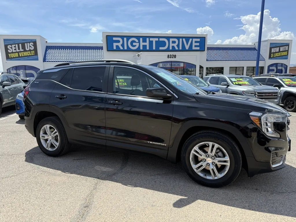 2022 GMC Terrain SLE