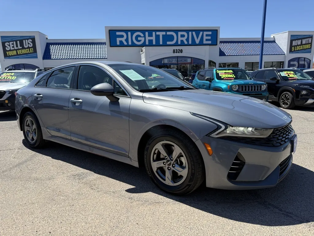 2023 Kia K5 LXS