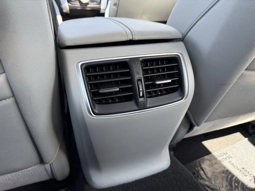 2019 Acura TLX 3.5L photo 9