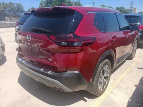 More photos of 2021 Nissan Rogue SV at RightDrive - El Paso, TX