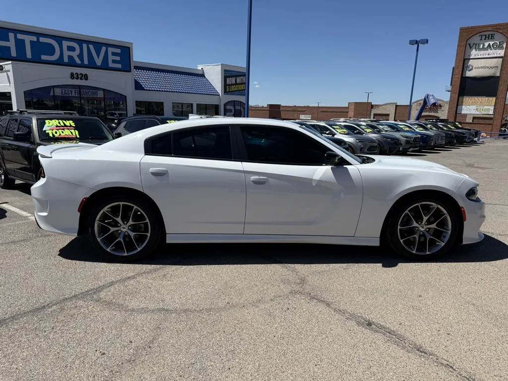 2023 Dodge Charger GT photo 10