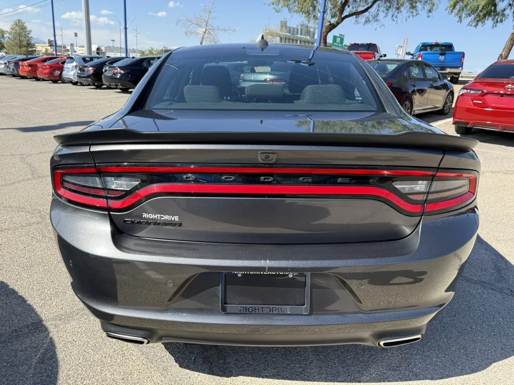 2023 Dodge Charger SXT photo 15