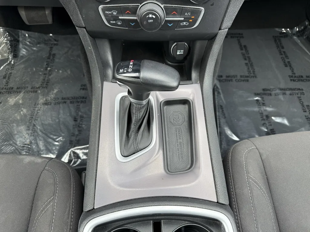 2023 Dodge Charger SXT photo 6