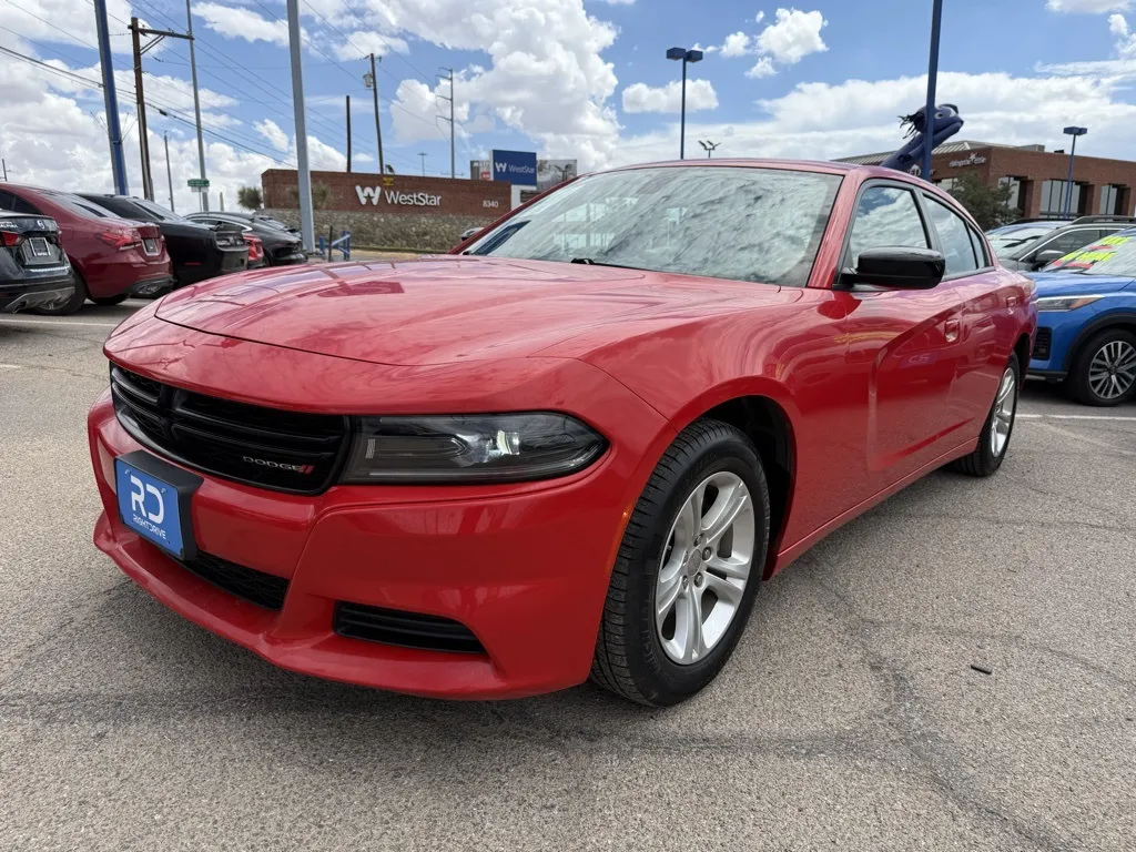 2023 Dodge Charger SXT photo 18
