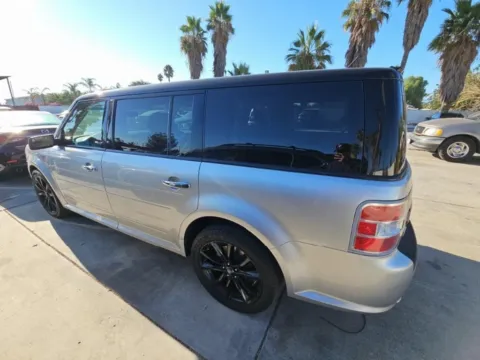 More photos of 2019 Ford Flex SEL at RightDrive - El Paso, TX