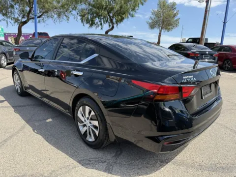 More photos of 2021 Nissan Altima 2.5 S at RightDrive - El Paso, TX