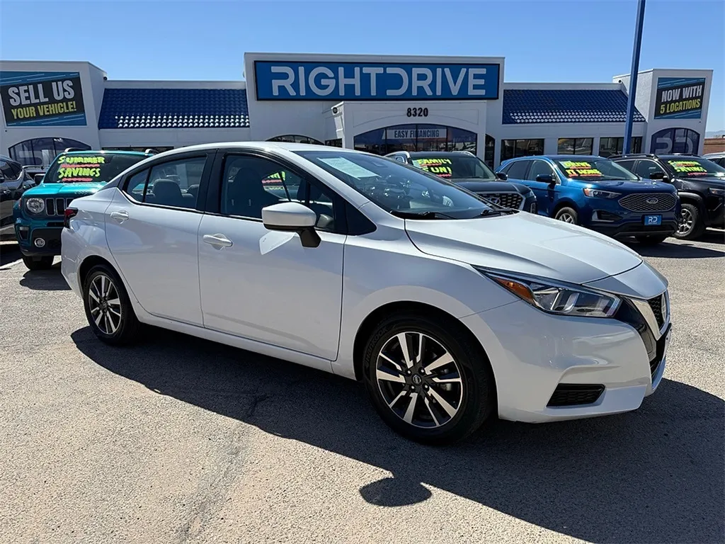2022 Nissan Versa Sedan