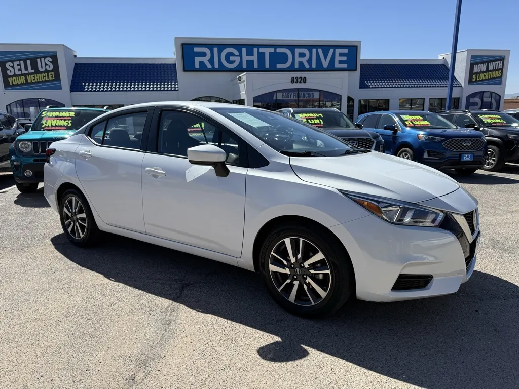 2022 Nissan Versa Sedan SV