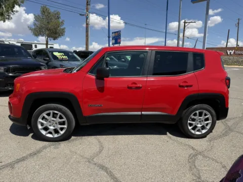 More photos of 2023 Jeep Renegade Latitude at RightDrive - El Paso, TX