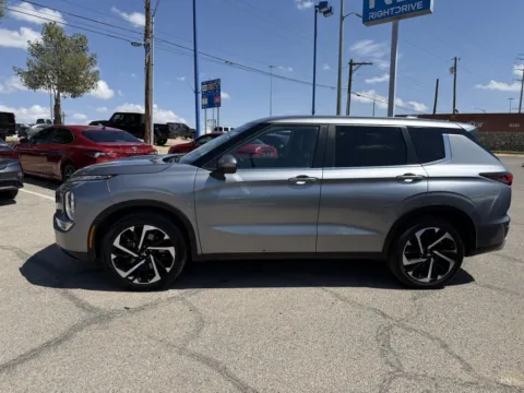 More photos of 2024 Mitsubishi Outlander SE at RightDrive - El Paso, TX