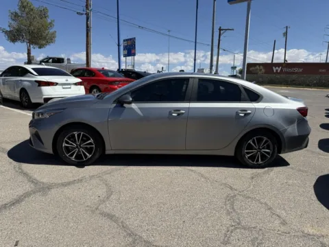 More photos of 2022 Kia Forte LXS at RightDrive - El Paso, TX