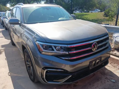 Photos of 2021 Volkswagen Atlas 3.6L V6 SE w/Technology R-Line for sale in El Paso, TX at RightDrive - El Paso