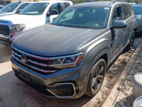 Another view of 2021 Volkswagen Atlas 3.6L V6 SE w/Technology R-Line for sale in El Paso, TX at RightDrive - El Paso