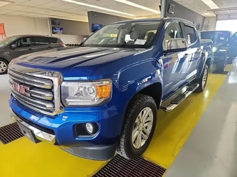 Photos of 2018 GMC Canyon SLT for sale in El Paso, TX at RightDrive - El Paso