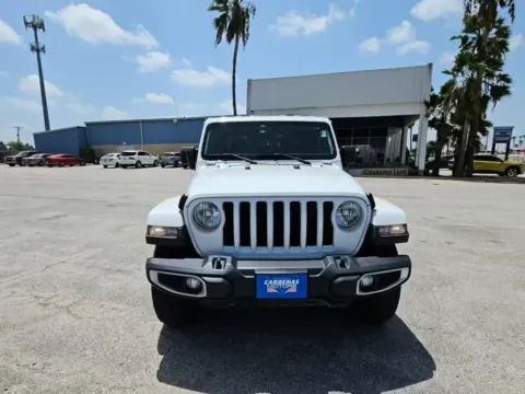 Photos of 2023 Jeep Gladiator Overland for sale in El Paso, TX at RightDrive - El Paso