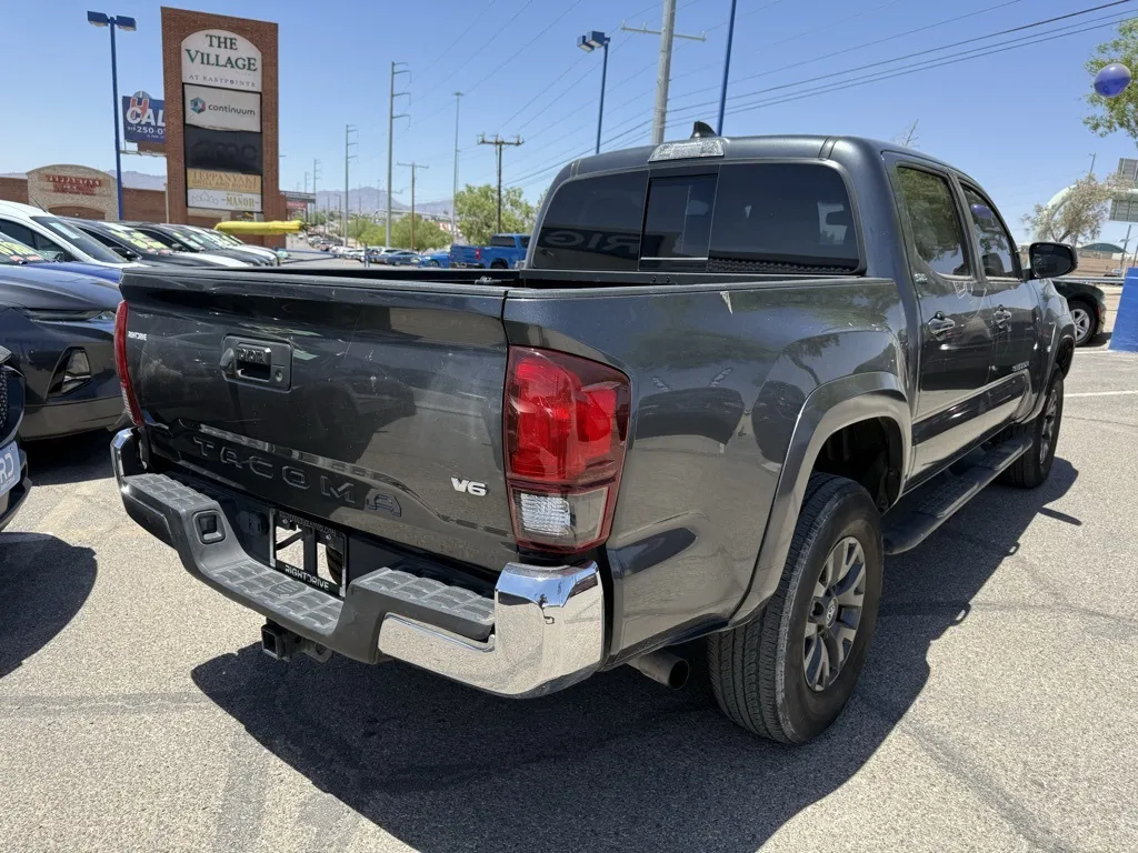 2023 Toyota Tacoma SR5 photo 3
