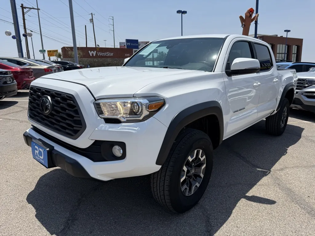 2022 Toyota Tacoma TRD Off-Road photo 19