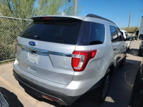 More photos of 2017 Ford Explorer at RightDrive - El Paso, TX
