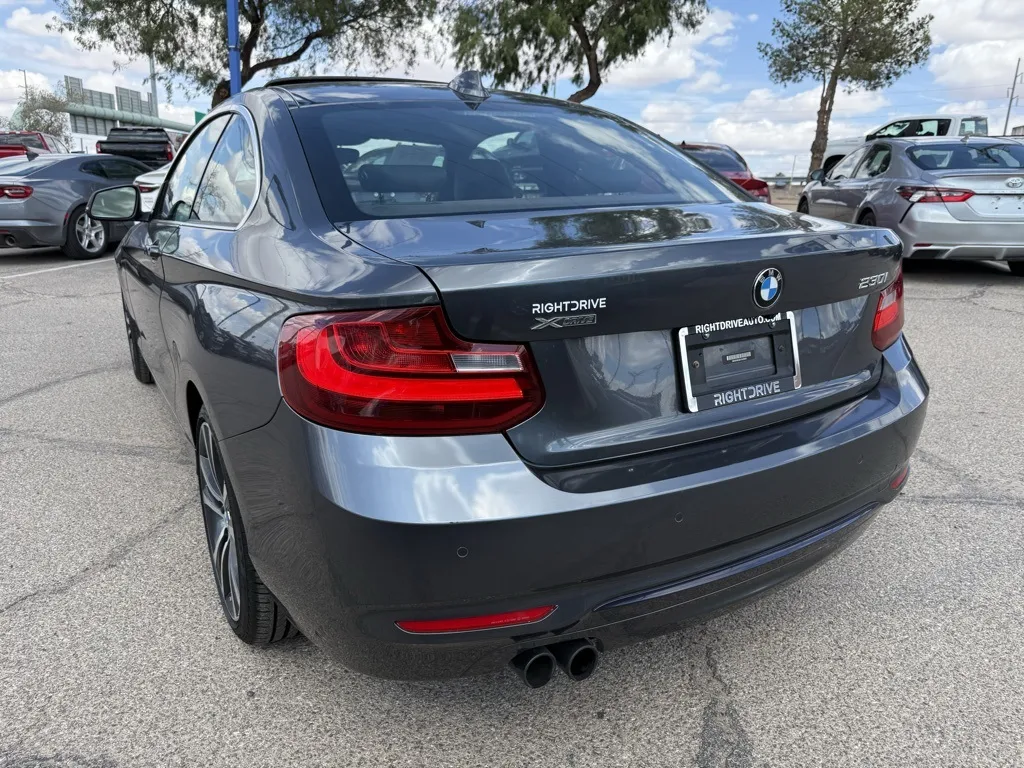 2017 Bmw 230i 230i xDrive photo 3