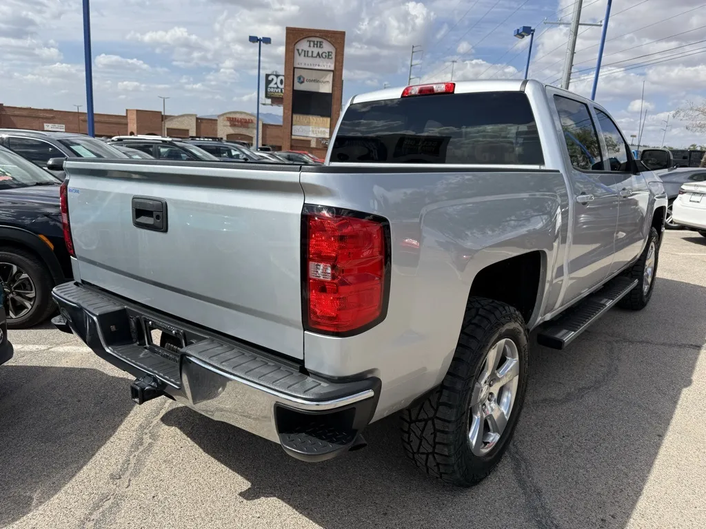 2014 Chevrolet Silverado 1500 LT photo 3