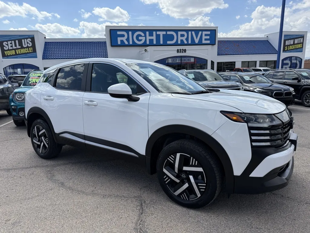 2025 Nissan Kicks