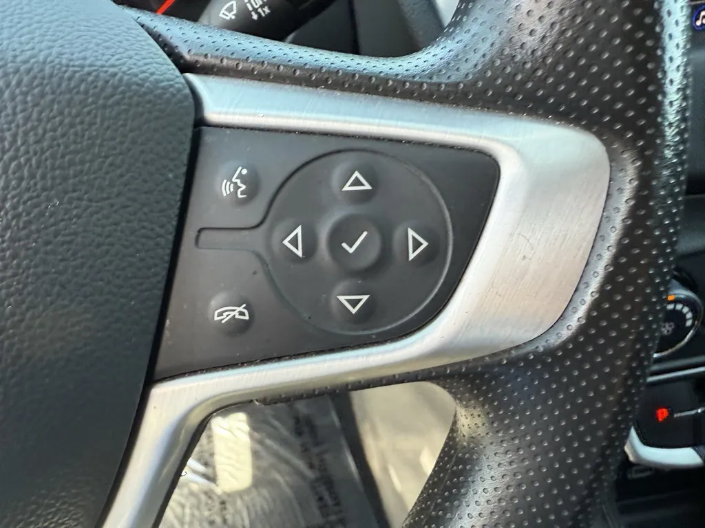 2024 Gmc Terrain SLE photo 16