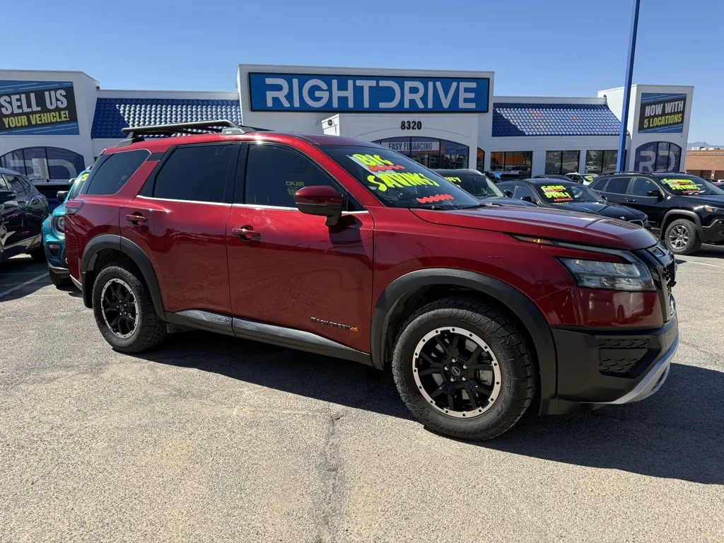Red 2024 Nissan Pathfinder Rock Creek for sale in El Paso, TX
