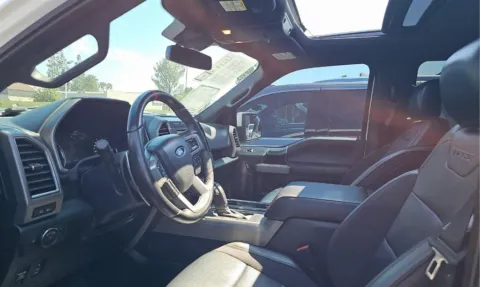 More photos of 2020 Ford F-150 Raptor at RightDrive - El Paso, TX