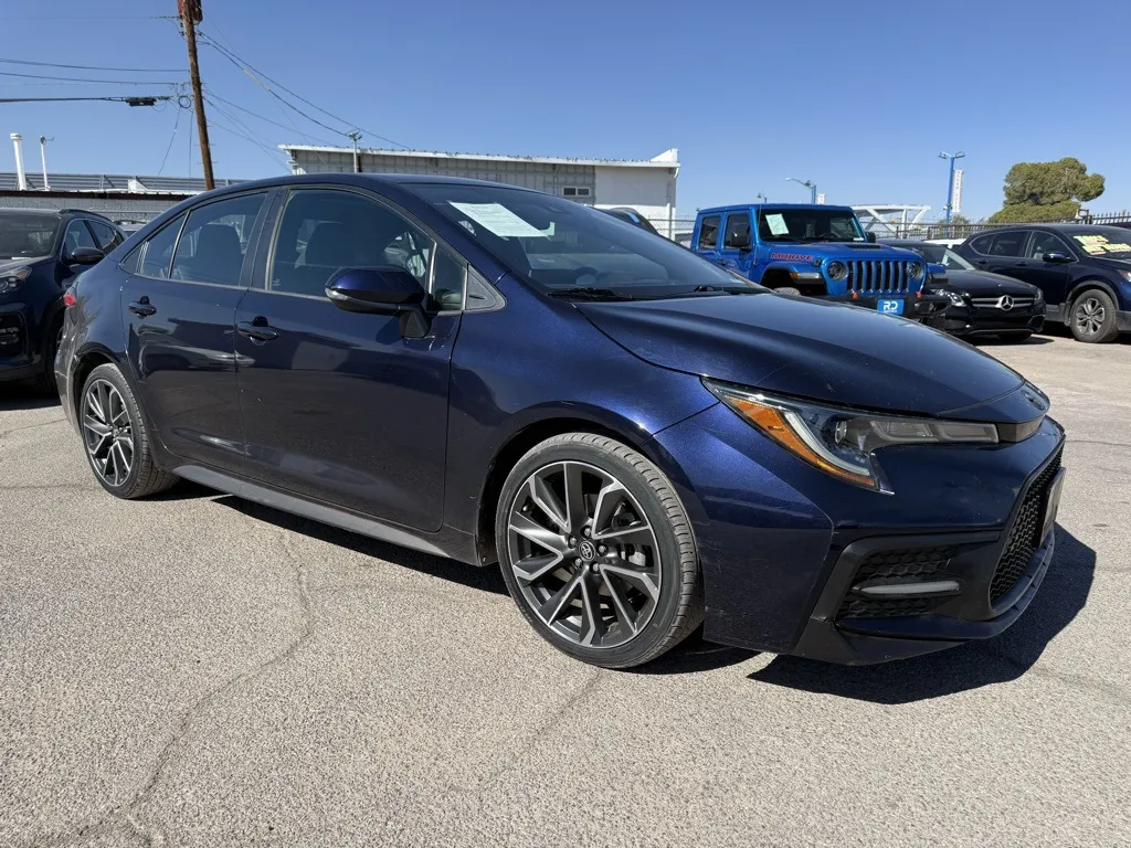 Blue 2020 Toyota Corolla SE for sale in El Paso, TX