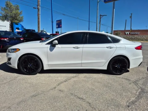 More photos of 2019 Ford Fusion SE at RightDrive - El Paso, TX