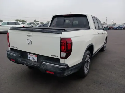 More photos of 2018 Honda Ridgeline RTL-E at RightDrive - El Paso, TX