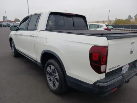 More photos of 2018 Honda Ridgeline RTL-E at RightDrive - El Paso, TX