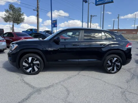 More photos of 2024 Volkswagen Atlas Cross Sport 2.0T SE w/Technology at RightDrive - El Paso, TX