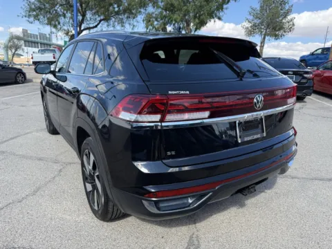 More photos of 2024 Volkswagen Atlas Cross Sport 2.0T SE w/Technology at RightDrive - El Paso, TX