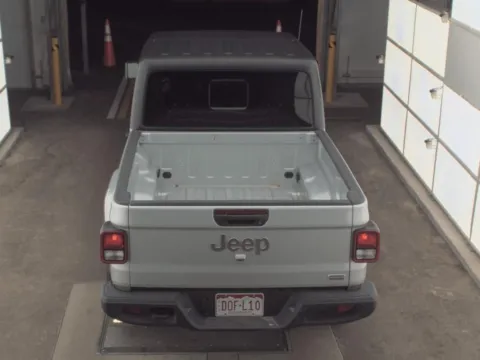 More photos of 2023 Jeep Gladiator Overland at RightDrive - El Paso, TX