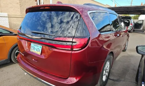 More photos of 2022 Chrysler Pacifica Touring L at RightDrive - El Paso, TX