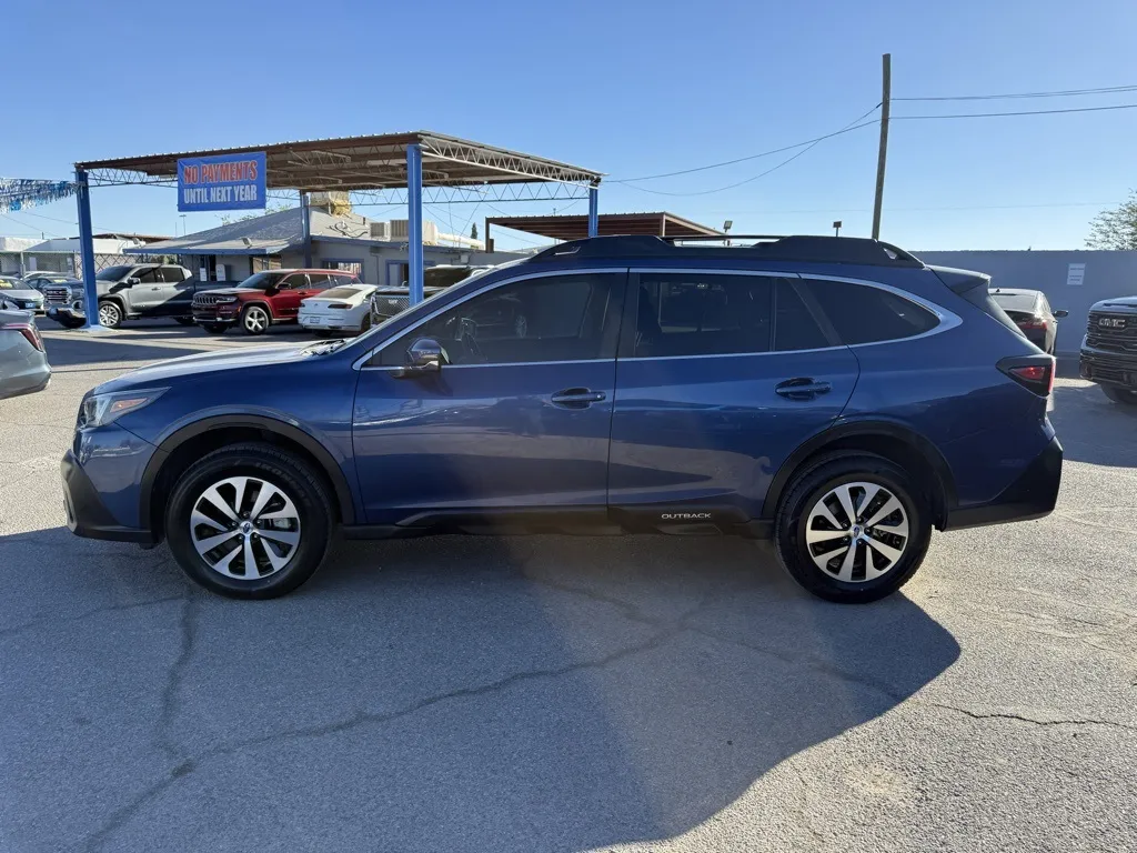 2021 Subaru Outback Premium photo 2