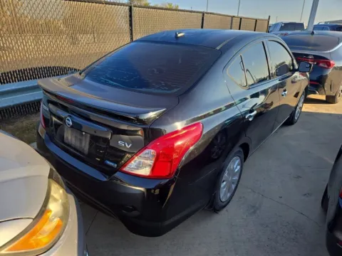 More photos of 2015 Nissan Versa 1.6 SV at RightDrive - El Paso, TX