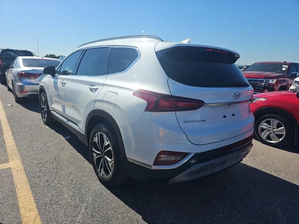 2019 Hyundai Santa Fe Limited photo 3