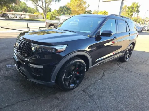 Photos of 2020 Ford Explorer ST for sale in El Paso, TX at RightDrive - El Paso