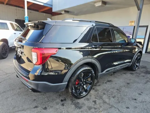 More photos of 2020 Ford Explorer ST at RightDrive - El Paso, TX