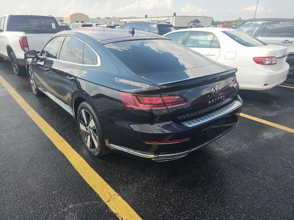 2021 Volkswagen Arteon SE photo 3