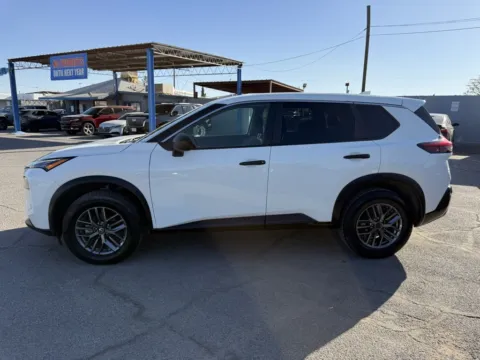 More photos of 2021 Nissan Rogue S at RightDrive - El Paso, TX