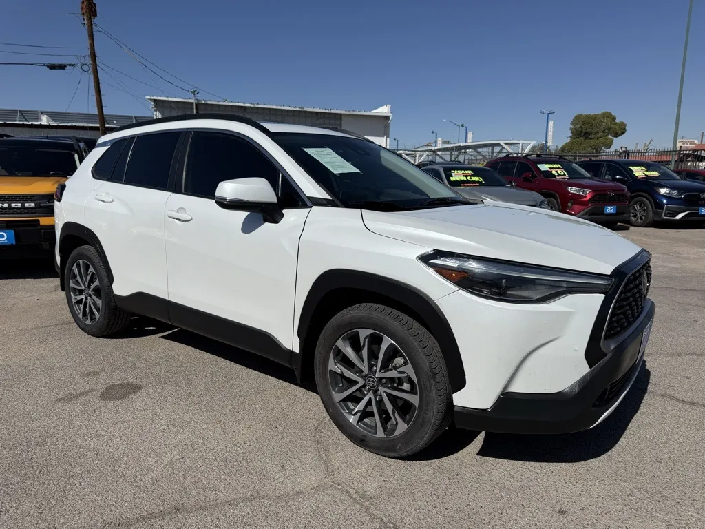 2022 Toyota Corolla Cross XLE for sale in El Paso, TX