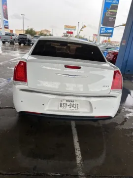 More photos of 2018 Chrysler 300 Limited at RightDrive - El Paso, TX