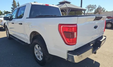 More photos of 2021 Ford F-150 XLT at RightDrive - El Paso, TX